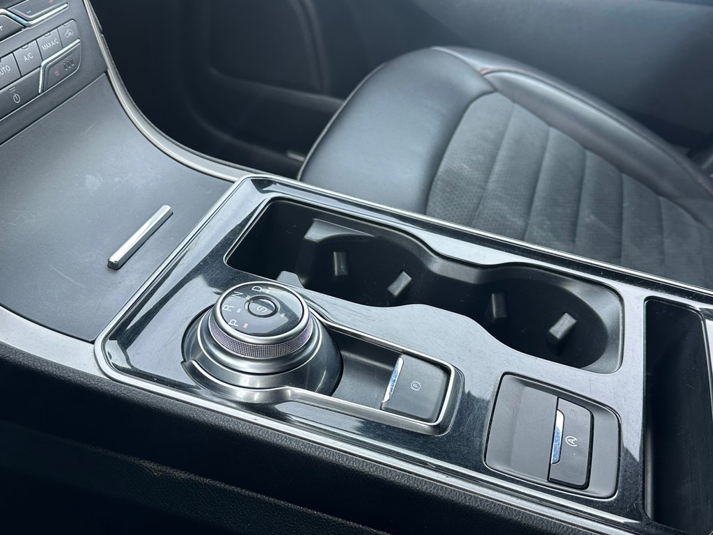 Ford Edge ST LINE AWD CUIR NAVIGATION 2020 à St-Jean-Sur-Richelieu, Québec - 17 - w1024h768px