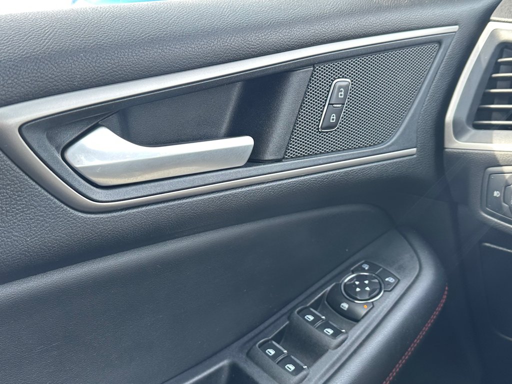 Ford Edge ST LINE AWD CUIR NAVIGATION 2020 à St-Jean-Sur-Richelieu, Québec - 21 - w1024h768px