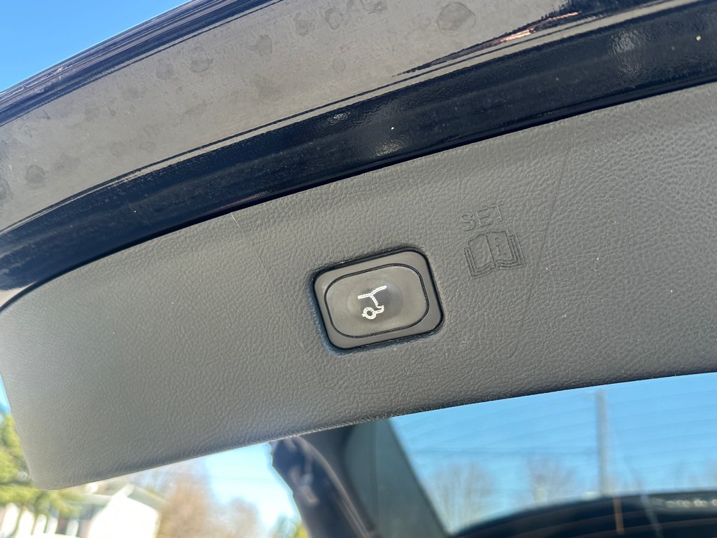 2022 Ford Edge ST-LINE AWD SEULEMENT 077467 KM in St-Jean-Sur-Richelieu, Quebec - 16 - w1024h768px