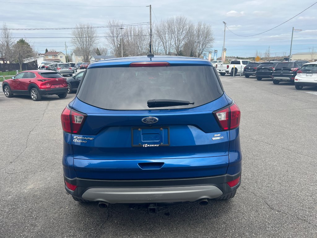 2019  Escape SE 4X4 APPLE CAR CAMERA BLUETOOTH KEYLESS in St-Jean-Sur-Richelieu, Quebec - 7 - w1024h768px