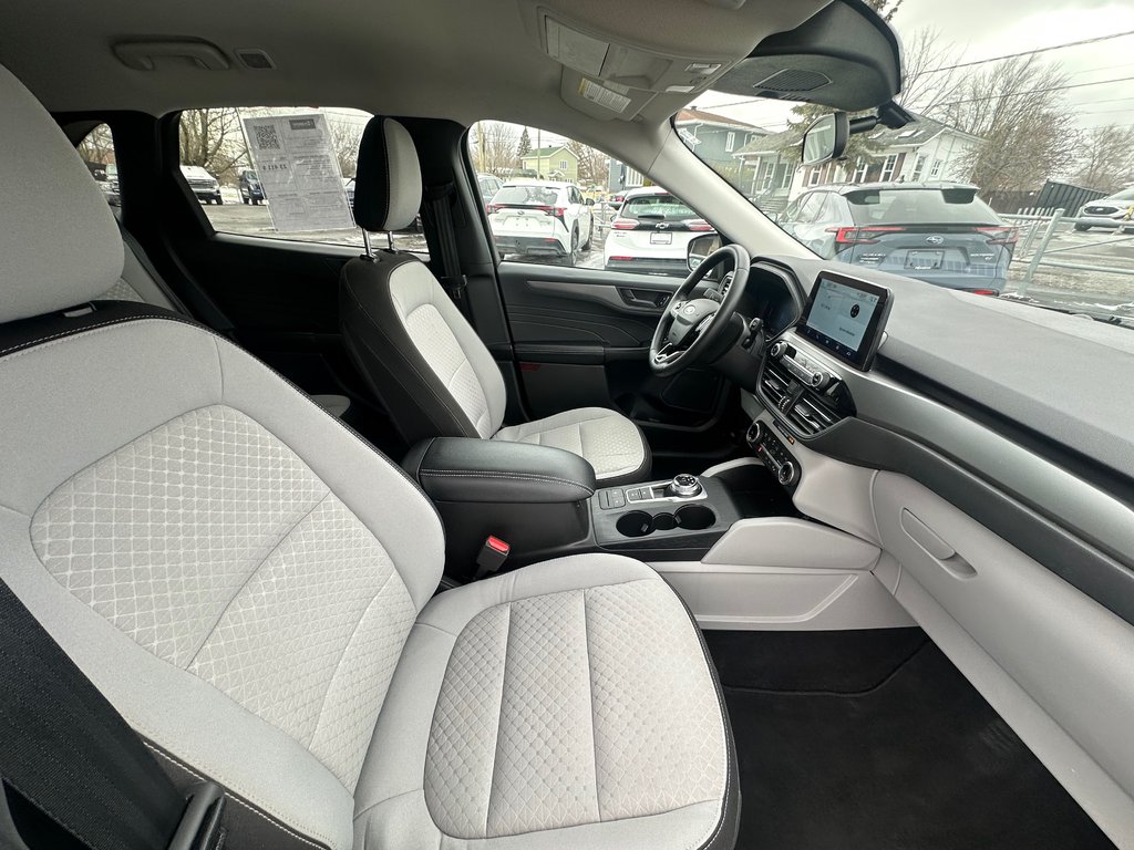 Ford Escape Active AWD 2024 à St-Jean-Sur-Richelieu, Québec - 11 - w1024h768px