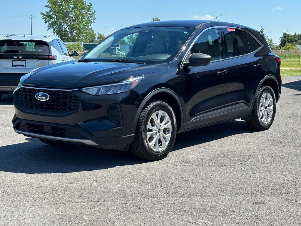Ford Escape Active AWD 2024 à St-Jean-Sur-Richelieu, Québec - 4 - w1024h768px