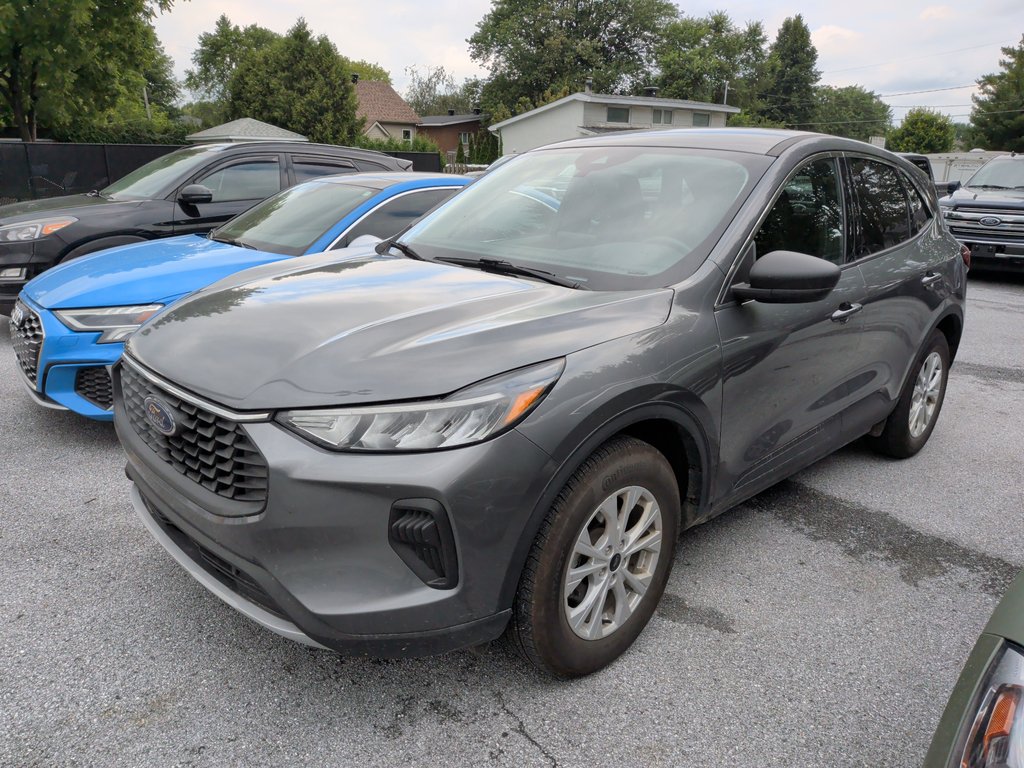 Ford Escape Active AWD 2024 à St-Jean-Sur-Richelieu, Québec - 1 - w1024h768px