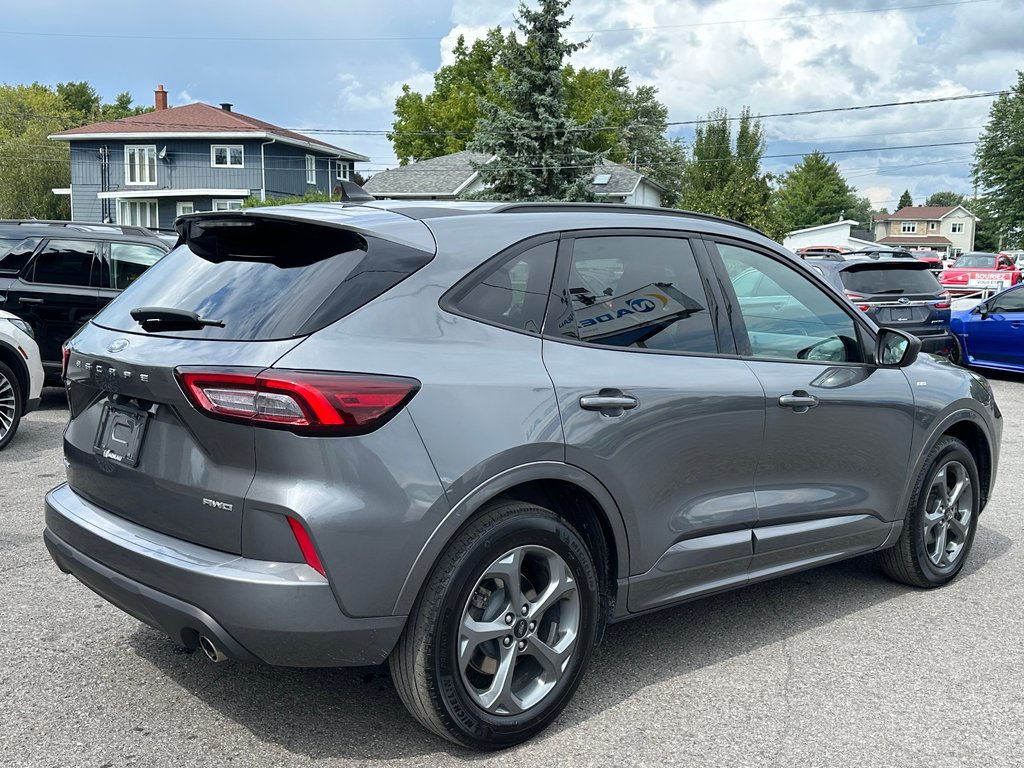 2024 Ford Escape ST-Line AWD CUIR in St-Jean-Sur-Richelieu, Quebec - 4 - w1024h768px