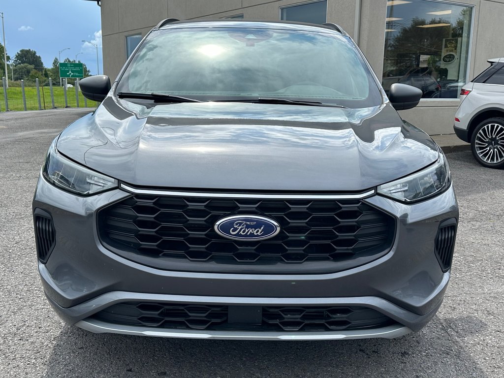 2024 Ford Escape ST-Line AWD CUIR in St-Jean-Sur-Richelieu, Quebec - 11 - w1024h768px