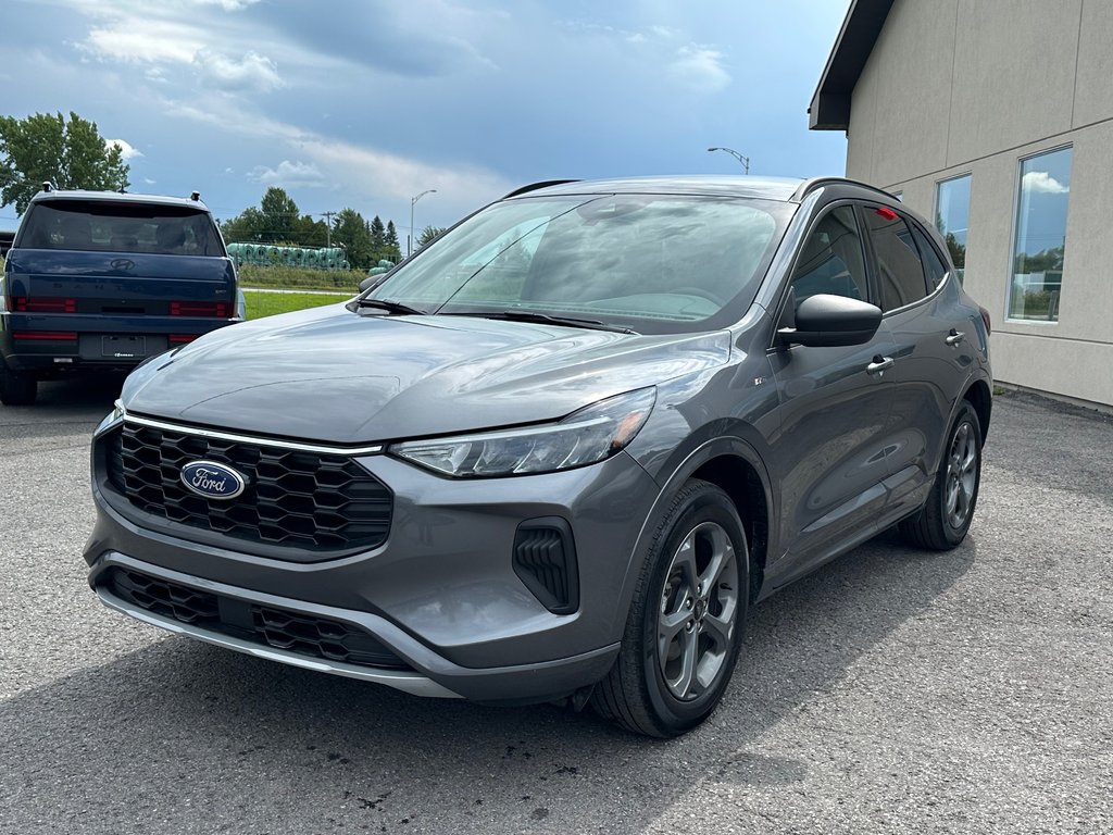 2024 Ford Escape ST-Line AWD CUIR in St-Jean-Sur-Richelieu, Quebec - 10 - w1024h768px