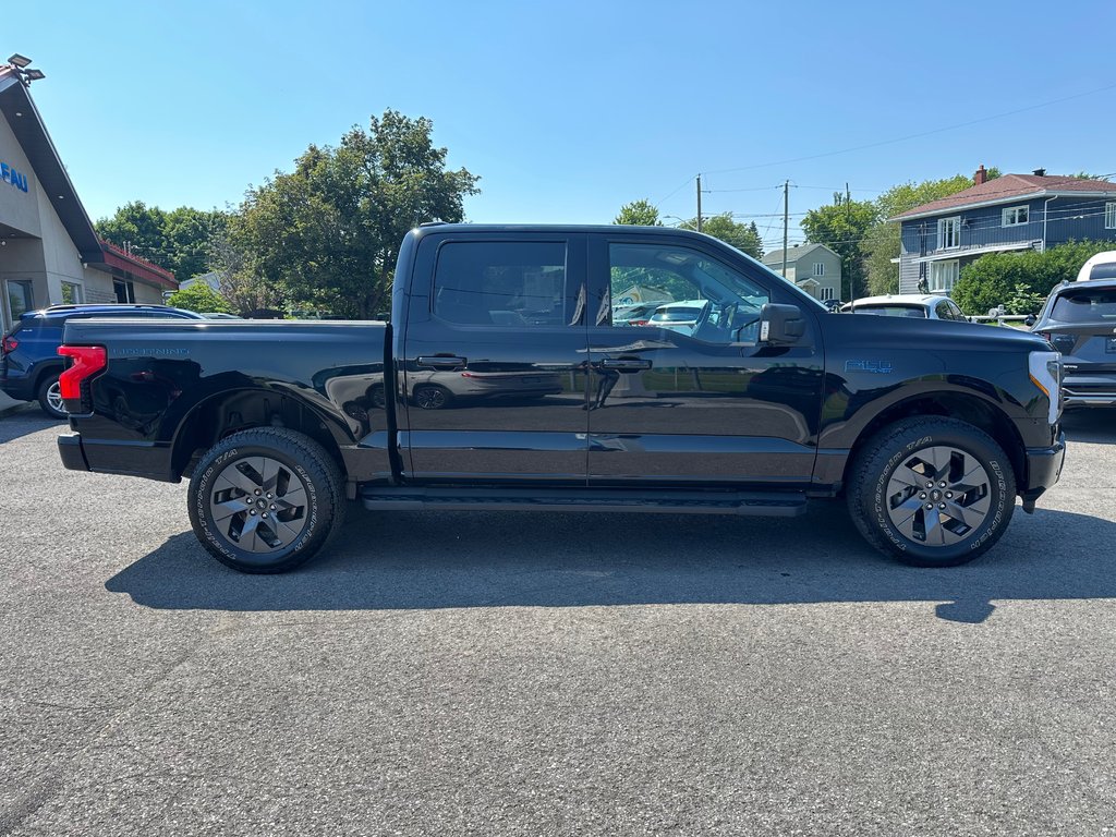 Ford F-150 Lightning Flash GROSSE BATTERIE AWD 2024 à St-Jean-Sur-Richelieu, Québec - 12 - w1024h768px