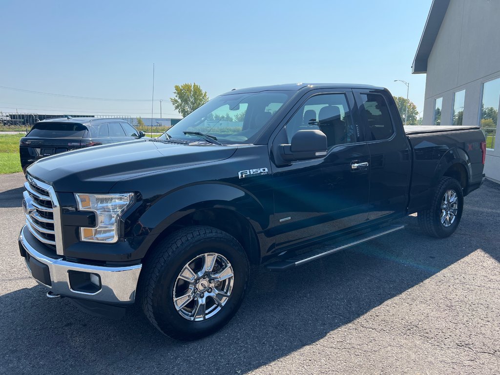 2016  F-150 XLT XTR 4X4 ECOBOOST 6 PASSAGERS in St-Jean-Sur-Richelieu, Quebec - 5 - w1024h768px