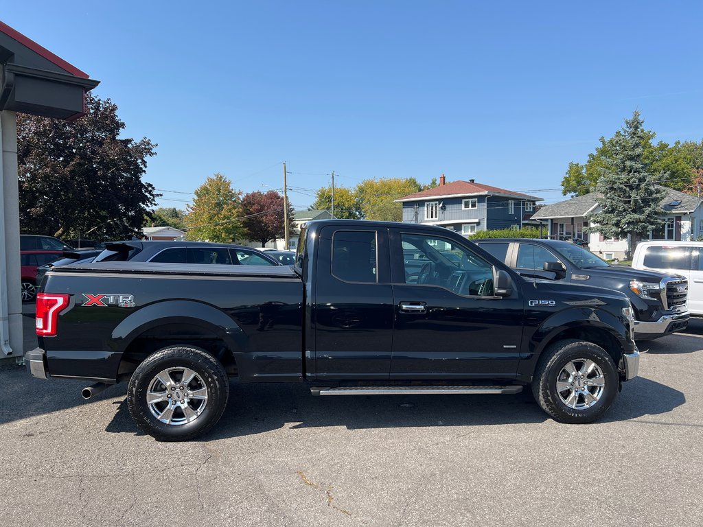 2016  F-150 XLT XTR 4X4 ECOBOOST 6 PASSAGERS in St-Jean-Sur-Richelieu, Quebec - 9 - w1024h768px