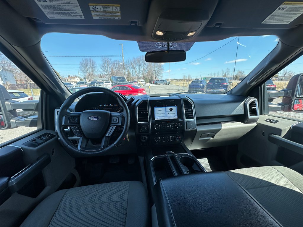Ford F-150 XLT 4X4 BOITE 8 PIEDS 2016 à St-Jean-Sur-Richelieu, Québec - 18 - w1024h768px