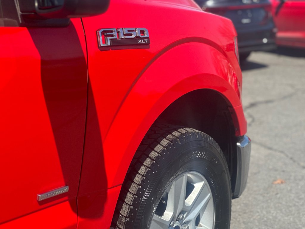 Ford F-150 XLT 4X4 BOITE 8 PIEDS 2016 à St-Jean-Sur-Richelieu, Québec - 11 - w1024h768px