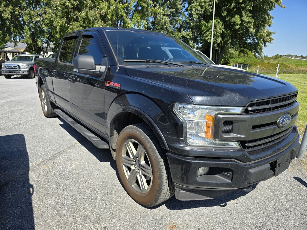 F-150 XLT SPORT 4X4 CREW V8 5.0L 2018 à St-Jean-Sur-Richelieu, Québec - 1 - w1024h768px