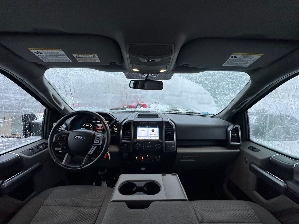 2018 Ford F-150 XLT SUPERCREW SEULEMENT  042820 KM in St-Jean-Sur-Richelieu, Quebec - 12 - w1024h768px
