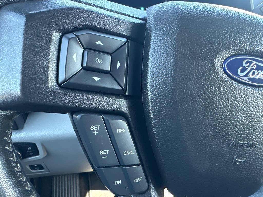 2018 Ford F-150 XLT SUPERCREW SEULEMENT  042820 KM in St-Jean-Sur-Richelieu, Quebec - 17 - w1024h768px