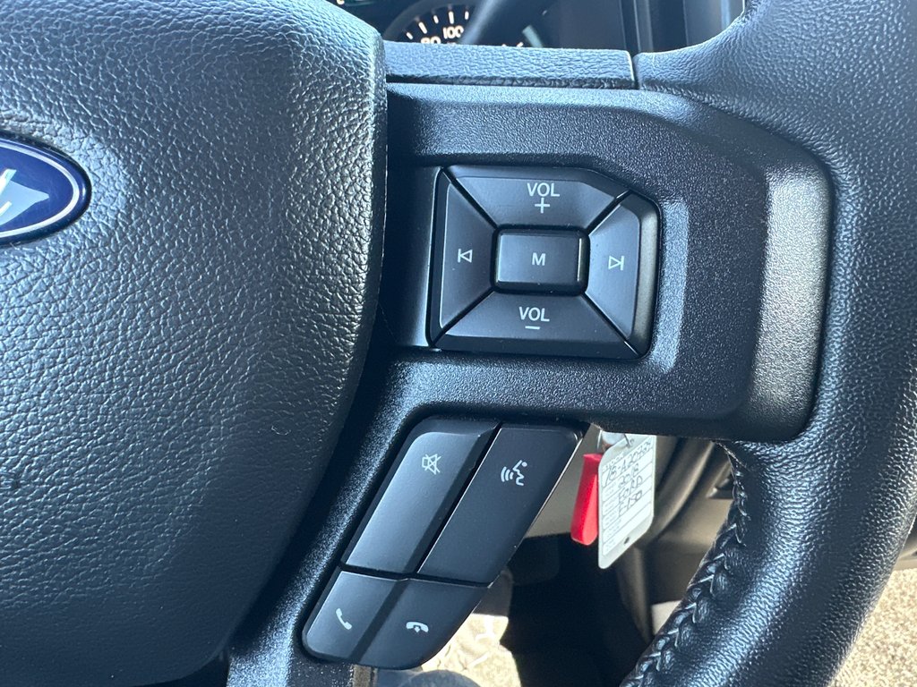 2018 Ford F-150 XLT SUPERCREW SEULEMENT  042820 KM in St-Jean-Sur-Richelieu, Quebec - 16 - w1024h768px