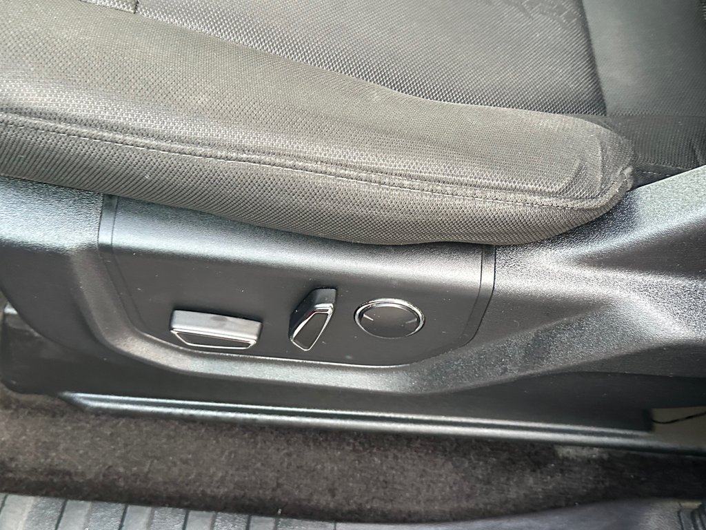 2018 Ford F-150 XLT SPORT 4X4 CREW V6 DEMARREUR in St-Jean-Sur-Richelieu, Quebec - 16 - w1024h768px