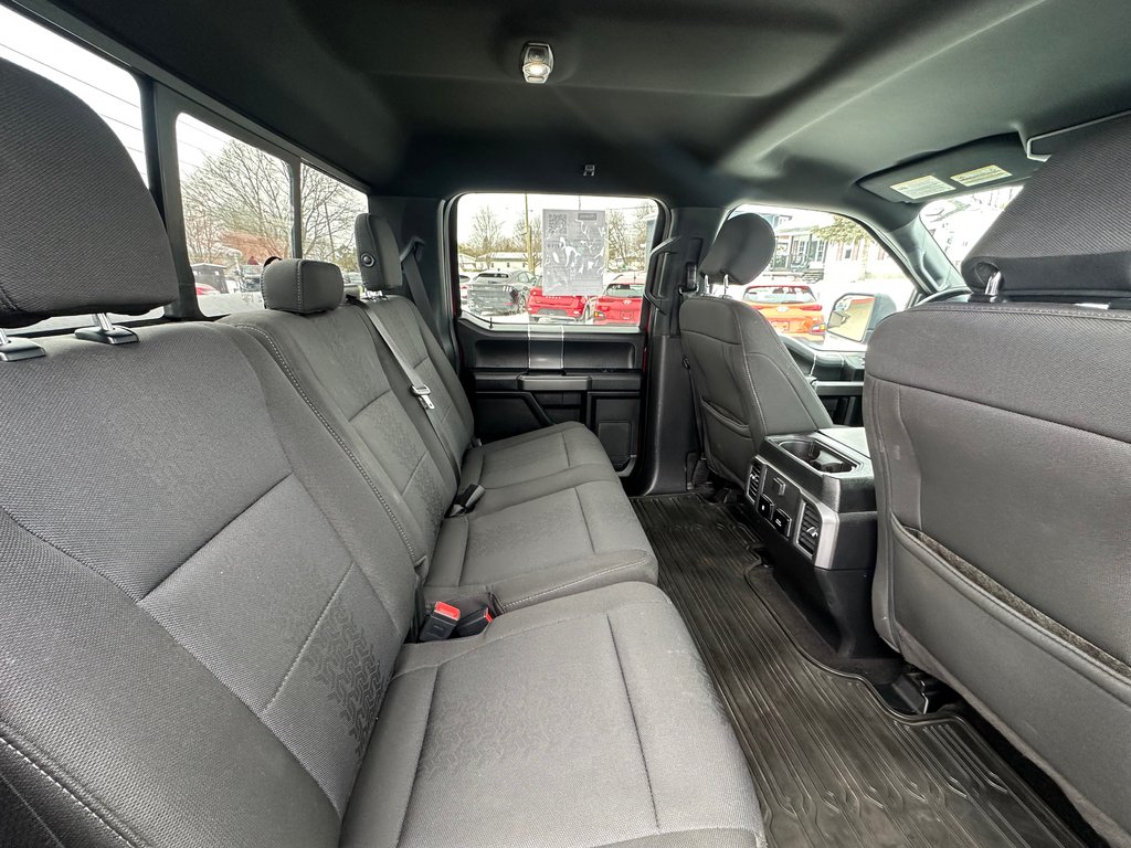 Ford F-150 XLT SPORT V8 5.0 SUPERCREW 4X4 2019 à St-Jean-Sur-Richelieu, Québec - 17 - w1024h768px