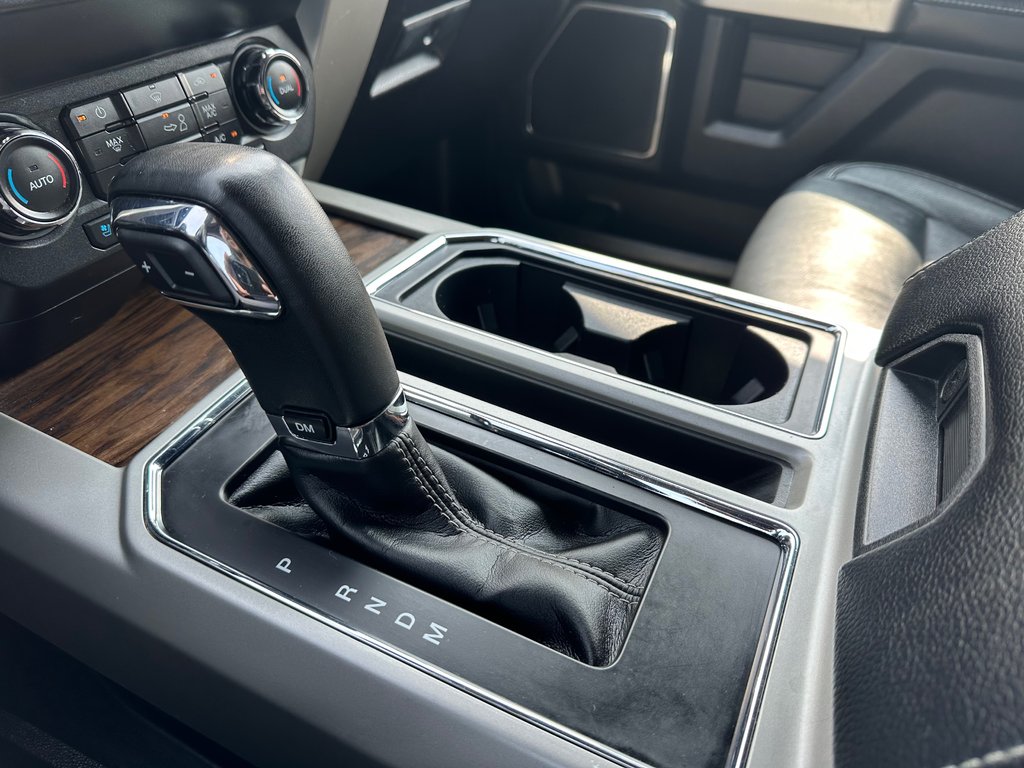 Ford F-150 LARIAT CUIR CREW 4X4 V6 3.5 2019 à St-Jean-Sur-Richelieu, Québec - 17 - w1024h768px