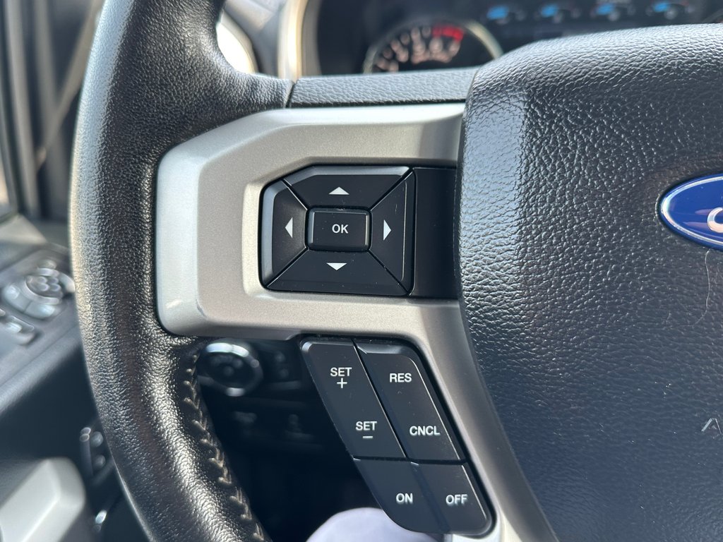 Ford F-150 LARIAT CUIR CREW 4X4 V6 3.5 2019 à St-Jean-Sur-Richelieu, Québec - 23 - w1024h768px