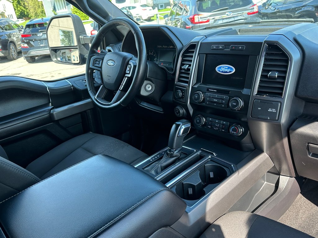 2019 Ford F-150 XLT SPORT FX4 4X4 CREW V6 3.5 in St-Jean-Sur-Richelieu, Quebec - 3 - w1024h768px