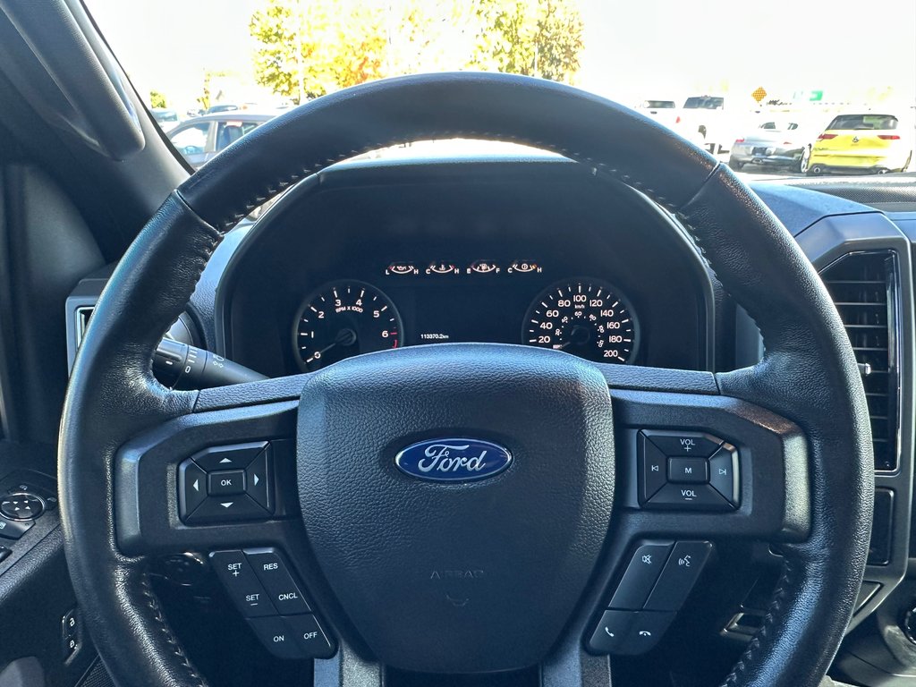 2020 Ford F-150 XLT SPORT NAVIGATION SUPERCREW in St-Jean-Sur-Richelieu, Quebec - 17 - w1024h768px