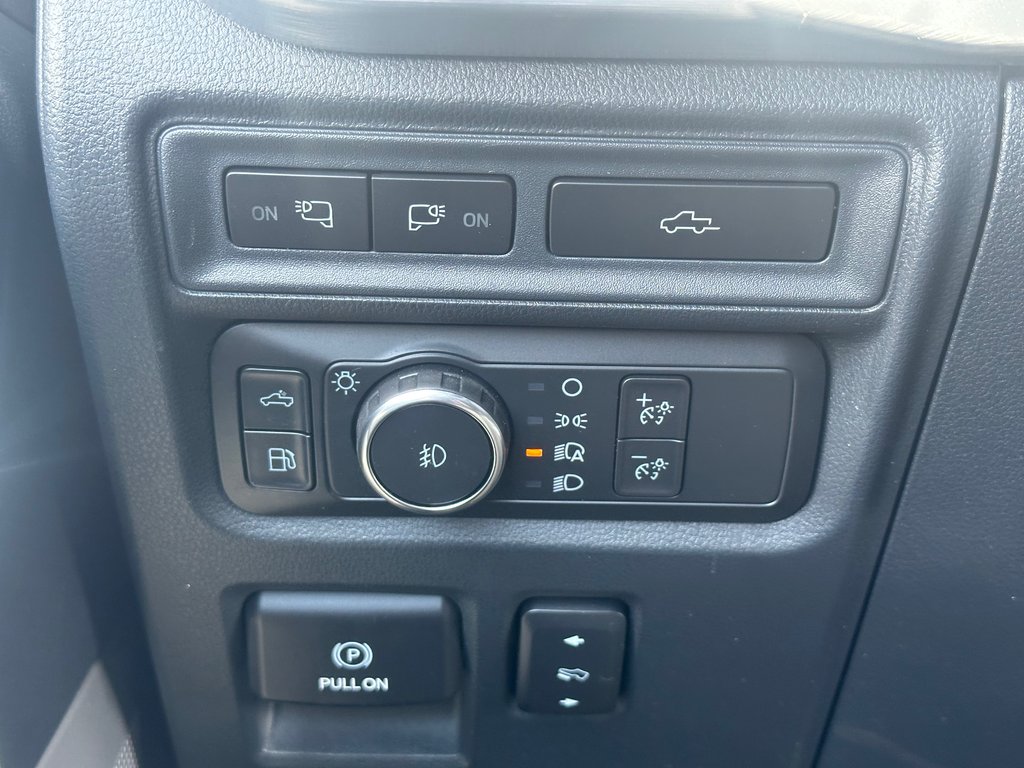 2021 Ford F-150 LARIAT POWERBOOST 4X4 CUIR NAVIGATION in St-Jean-Sur-Richelieu, Quebec - 30 - w1024h768px