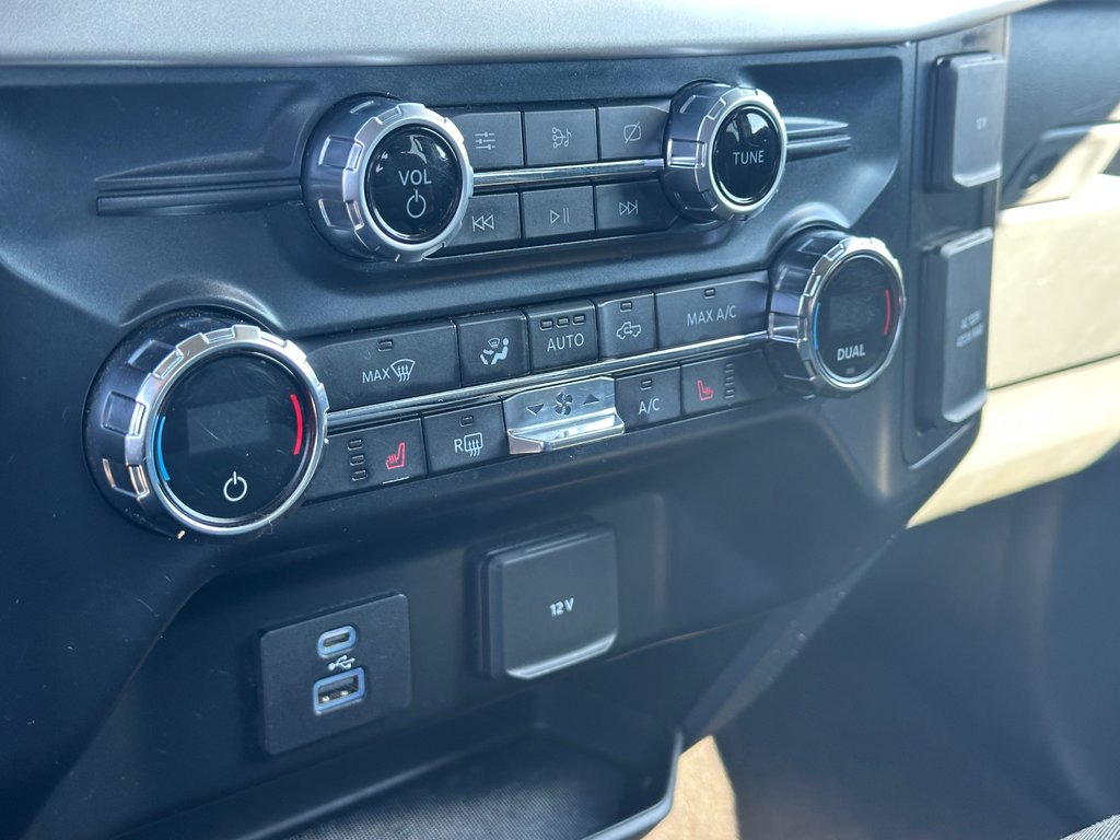 2021 Ford F-150 4X4 CREW XLT XTR NAVI SIEGES CHAUFFANTS in St-Jean-Sur-Richelieu, Quebec - 18 - w1024h768px