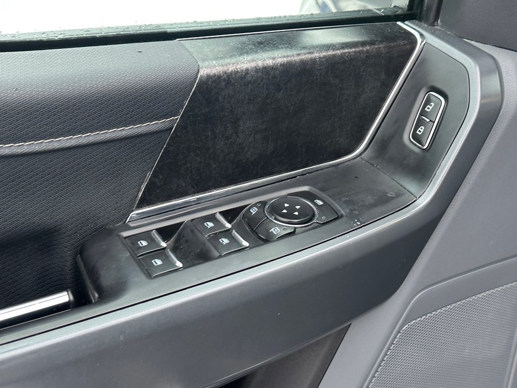 Ford F-150 XLT XTR 4X4 CREW NAVIGATION V6 2021 à St-Jean-Sur-Richelieu, Québec - 16 - w1024h768px