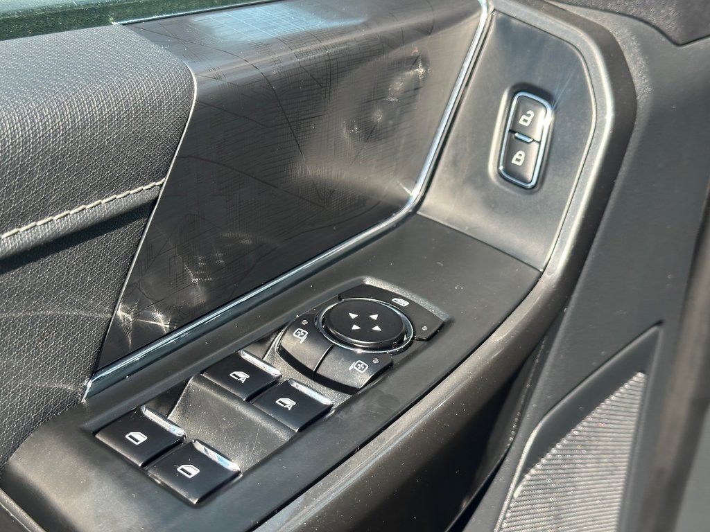 2022 Ford F-150 XLT SPORT SUPERCREW V6 3.5 SIEGES CHAUFFANTS in St-Jean-Sur-Richelieu, Quebec - 18 - w1024h768px