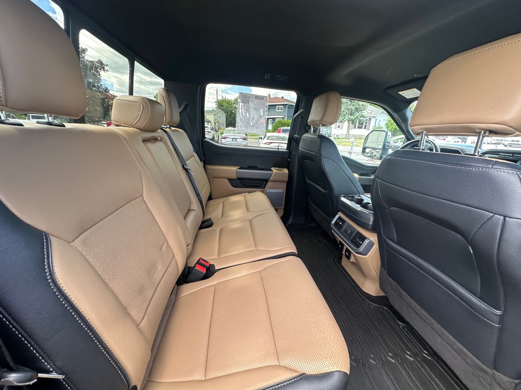 2022 Ford F-150 LARIAT 4X4 NAVIGATION V8 5.0 CREW in St-Jean-Sur-Richelieu, Quebec - 11 - w1024h768px