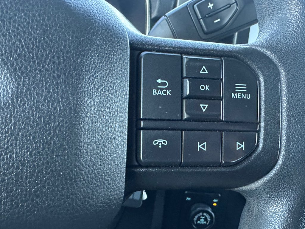 Ford F-150 XLT XTR 4X4 CREW V8 5.0 NAVIGATION 2022 à St-Jean-Sur-Richelieu, Québec - 22 - w1024h768px