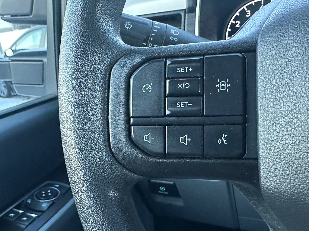 Ford F-150 XLT XTR 4X4 CREW V8 5.0 NAVIGATION 2022 à St-Jean-Sur-Richelieu, Québec - 21 - w1024h768px