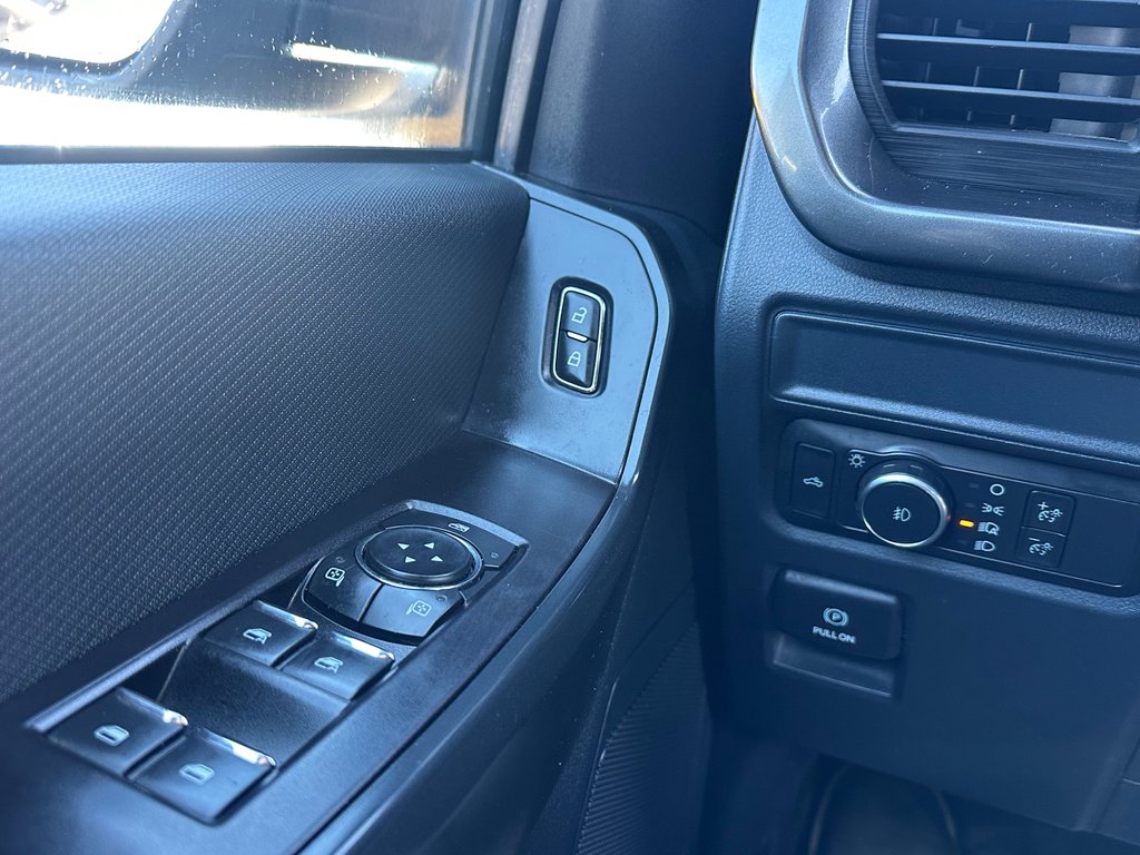 2022 Ford F-150 STX 4X4 SUPERCREW SEULEMENT 081391 KM in St-Jean-Sur-Richelieu, Quebec - 20 - w1024h768px