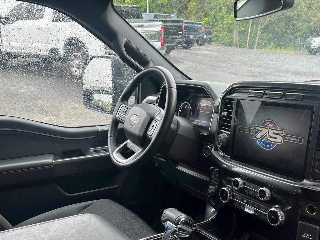 Ford F-150 XLT SPORT 4X4 NAVIGATION 2023 à St-Jean-Sur-Richelieu, Québec - 3 - w1024h768px