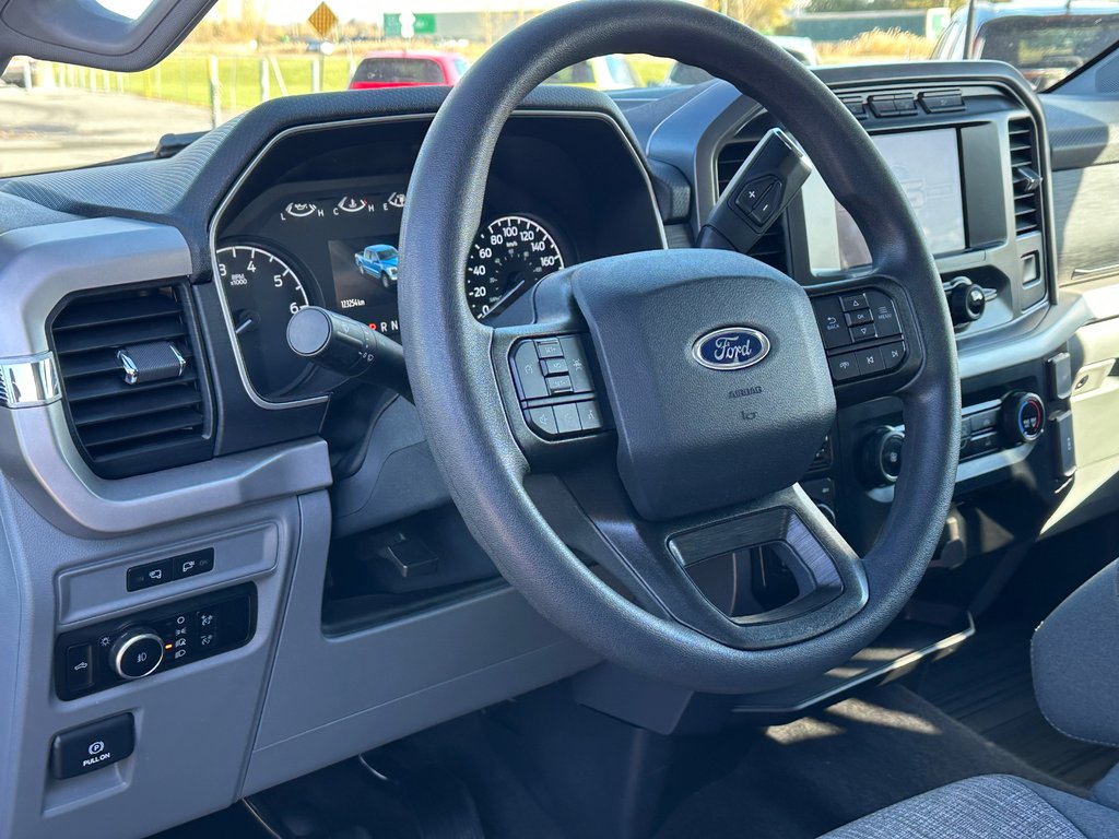 2023 Ford F-150 XLT SUPERCREW V6 3.5 NAVIGATION in St-Jean-Sur-Richelieu, Quebec - 15 - w1024h768px