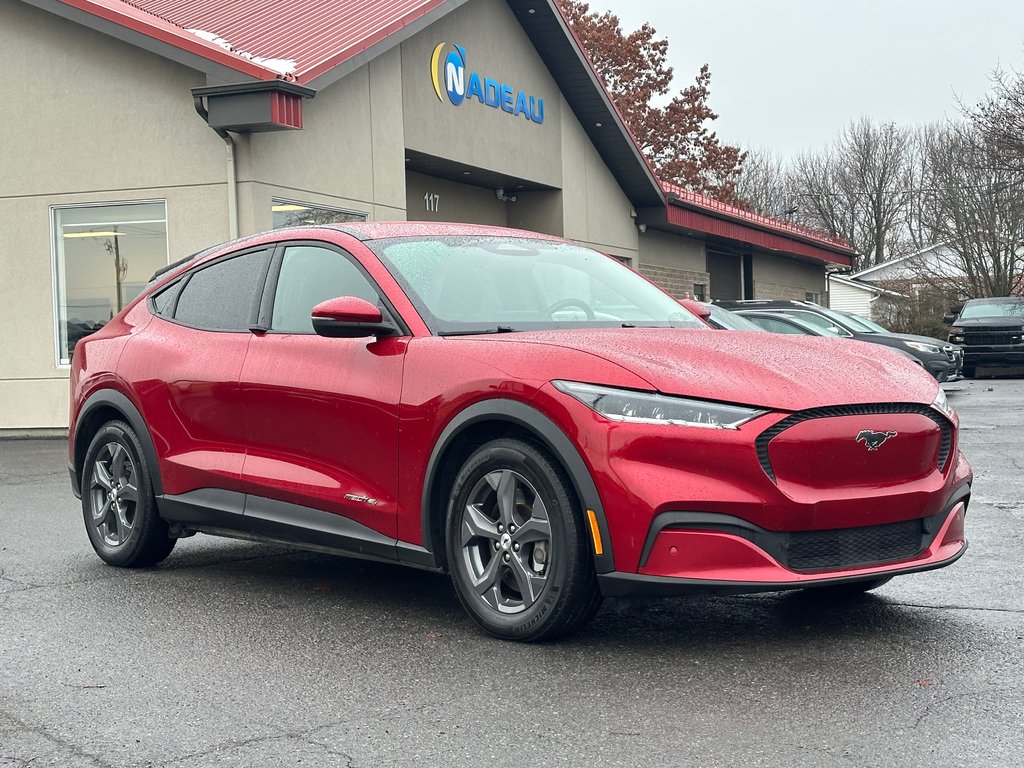Ford Mustang Mach-E Select AWD CUIR SEULEMENT 048234 KM 2021 à St-Jean-Sur-Richelieu, Québec - 1 - w1024h768px