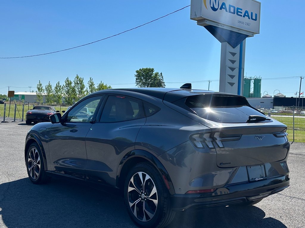 2021 Ford Mustang Mach-E Premium AWD CUIR TOIT PANORAMIQUE in St-Jean-Sur-Richelieu, Quebec - 7 - w1024h768px