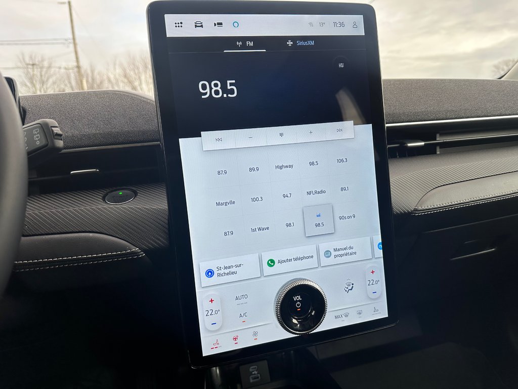 Ford Mustang Mach-E Premium CUIR TOIT PANORAMIQUE NAVIGATION 2023 à St-Jean-Sur-Richelieu, Québec - 24 - w1024h768px