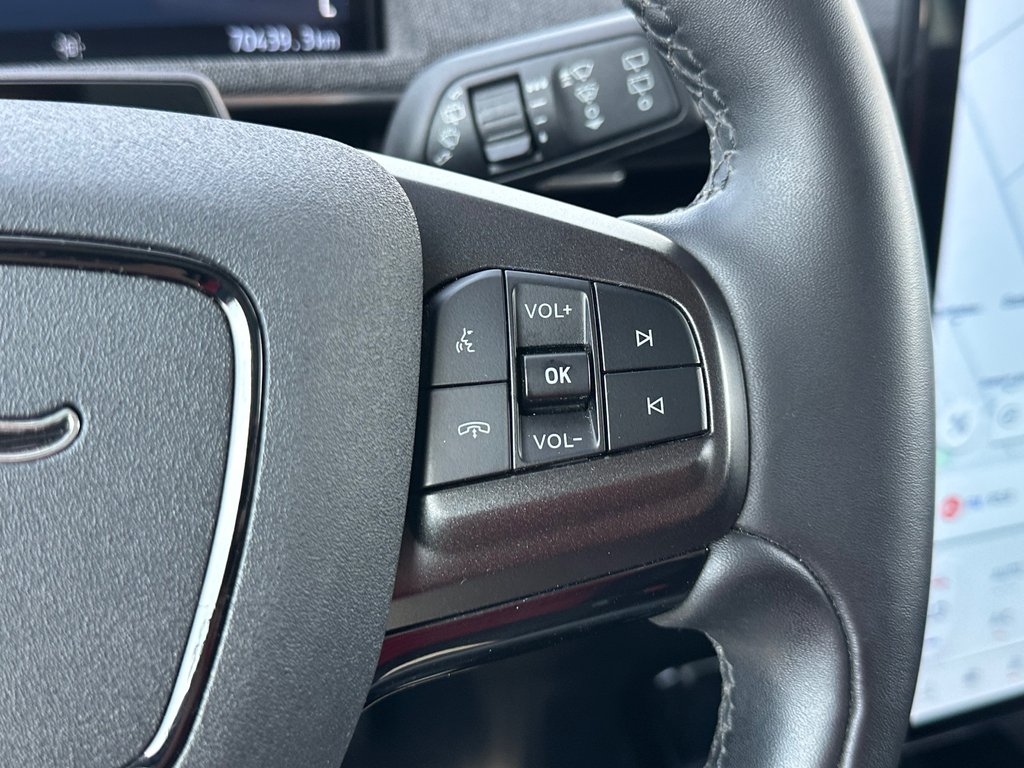 2023 Ford Mustang Mach-E Premium AWD GROSSE BATTERIE in St-Jean-Sur-Richelieu, Quebec - 25 - w1024h768px