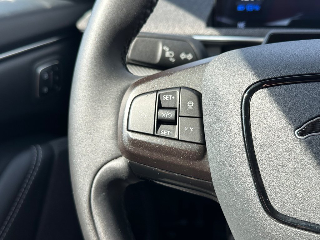 2023 Ford Mustang Mach-E Premium AWD GROSSE BATTERIE in St-Jean-Sur-Richelieu, Quebec - 24 - w1024h768px