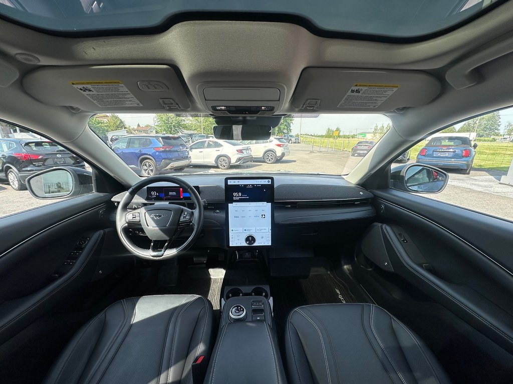 2023 Ford Mustang Mach-E Premium AWD GROSSE BATTERIE in St-Jean-Sur-Richelieu, Quebec - 14 - w1024h768px