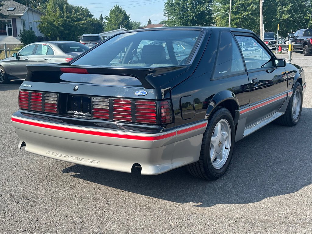 1988 Ford Mustang GT 5.0 Voiture de collection A VOIR !!! in St-Jean-Sur-Richelieu, Quebec - 8 - w1024h768px