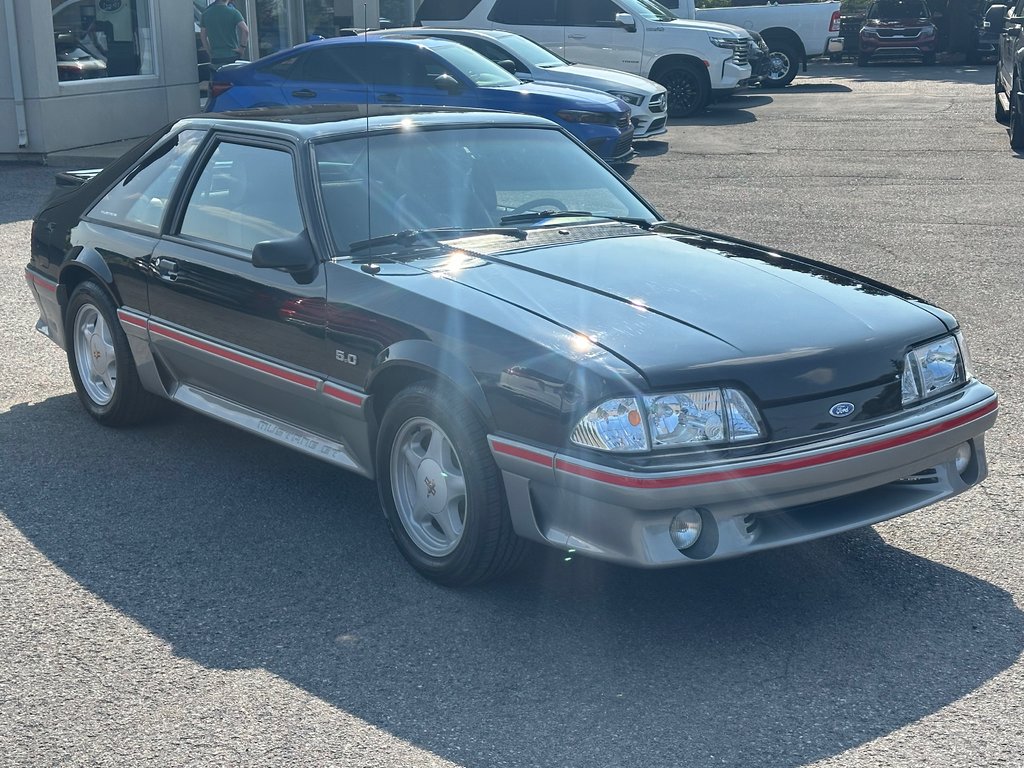 1988 Ford Mustang GT 5.0 Voiture de collection A VOIR !!! in St-Jean-Sur-Richelieu, Quebec - 6 - w1024h768px