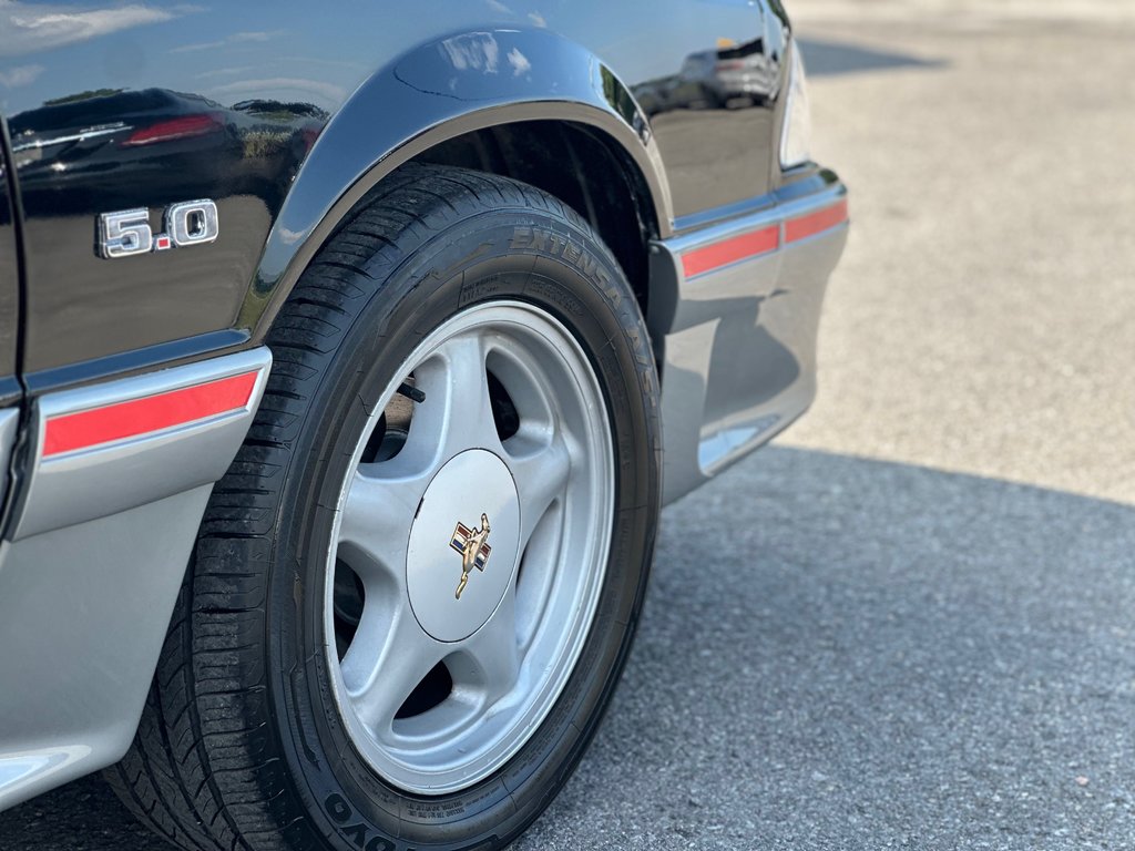 1988 Ford Mustang GT 5.0 Voiture de collection A VOIR !!! in St-Jean-Sur-Richelieu, Quebec - 15 - w1024h768px