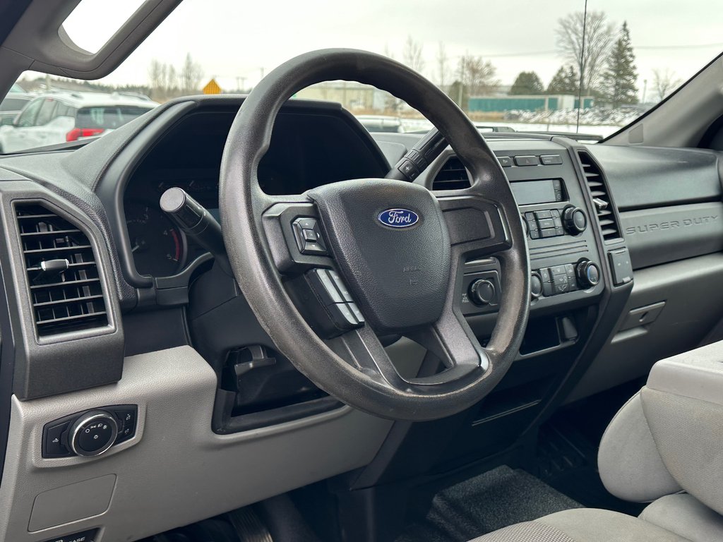2018 Ford Super Duty F-250 SRW F250 POWERSTOKE DIESEL 6.7 BOITE 8 PIEDS in St-Jean-Sur-Richelieu, Quebec - 3 - w1024h768px