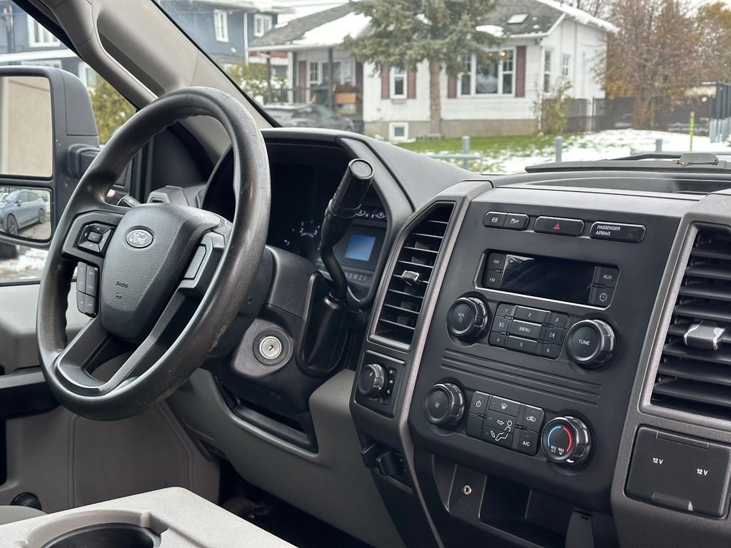 2018 Ford Super Duty F-250 SRW F250 POWERSTOKE DIESEL 6.7 BOITE 8 PIEDS in St-Jean-Sur-Richelieu, Quebec - 14 - w1024h768px