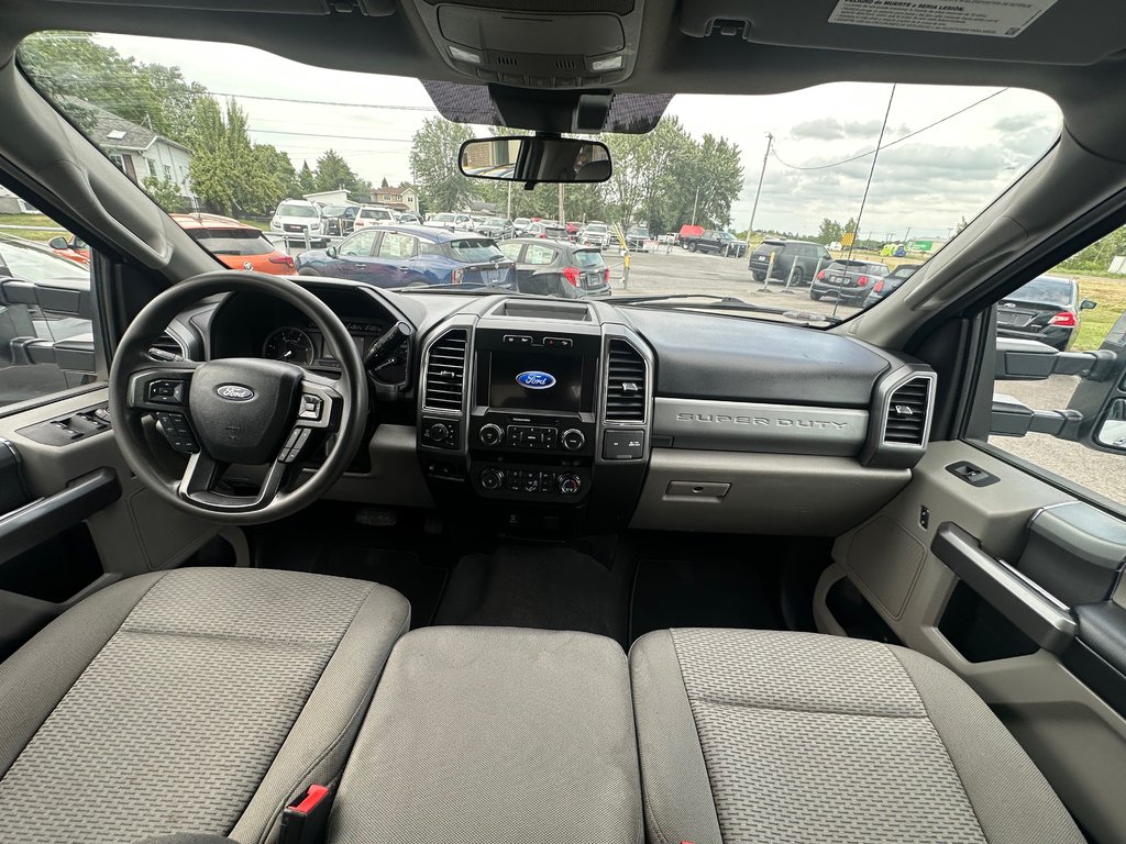 2021 Ford Super Duty F-250 SRW F250 XLT CREW 6.7L DIESEL BOITE 8 PIEDS in St-Jean-Sur-Richelieu, Quebec - 14 - w1024h768px