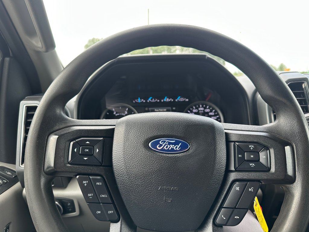 2021 Ford Super Duty F-250 SRW F250 XLT CREW 6.7L DIESEL BOITE 8 PIEDS in St-Jean-Sur-Richelieu, Quebec - 15 - w1024h768px