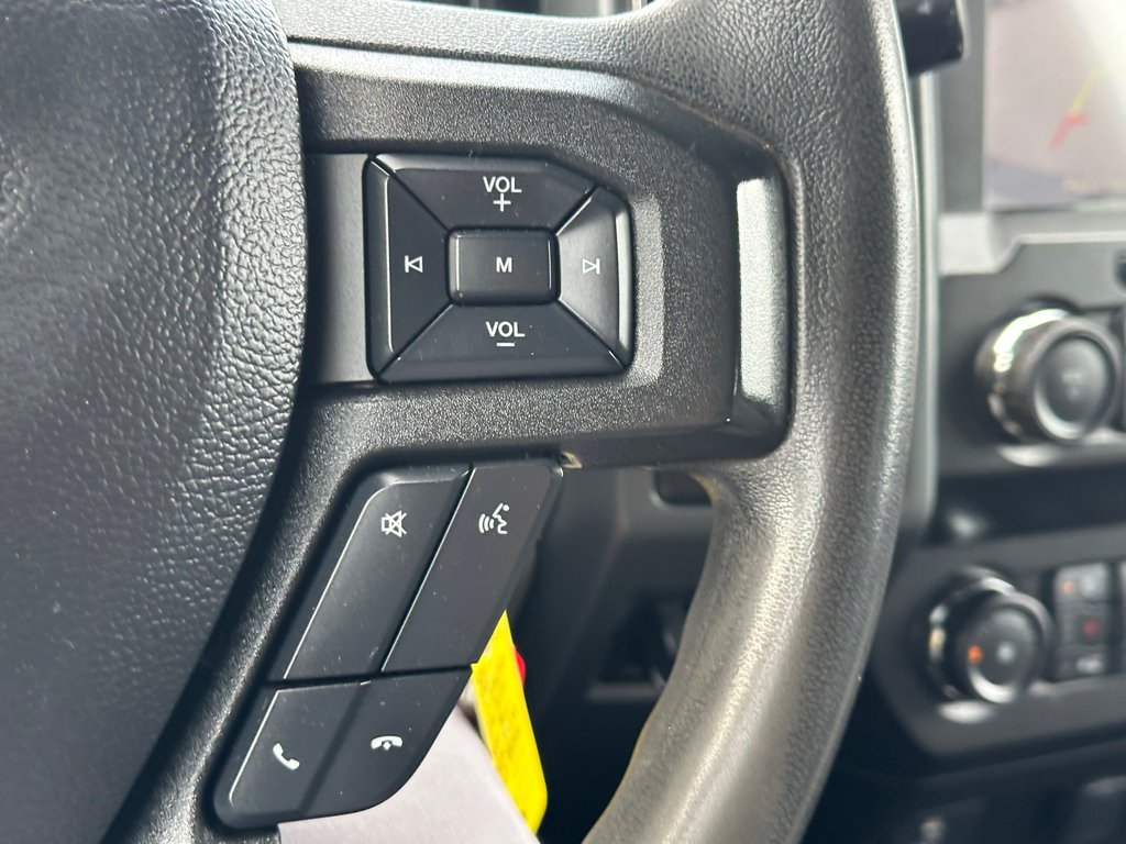 2021 Ford Super Duty F-250 SRW F250 XLT CREW 6.7L DIESEL BOITE 8 PIEDS in St-Jean-Sur-Richelieu, Quebec - 18 - w1024h768px