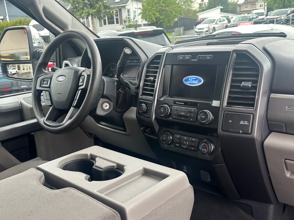 Ford Super Duty F-250 SRW XLT 4X4 FX4 DIESEL SEULEMENT 079179 KM 2022 à St-Jean-Sur-Richelieu, Québec - 3 - w1024h768px
